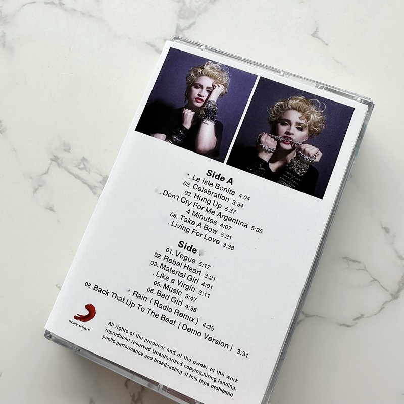 European American Pop Cassette - огляд і ціна Audio Music To Lyrics